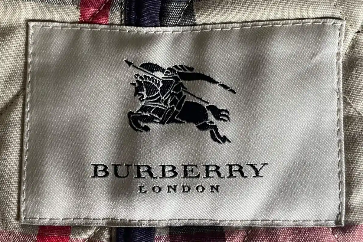 Metka Burberry London Trencz